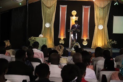 Pastor David Okoye ministering