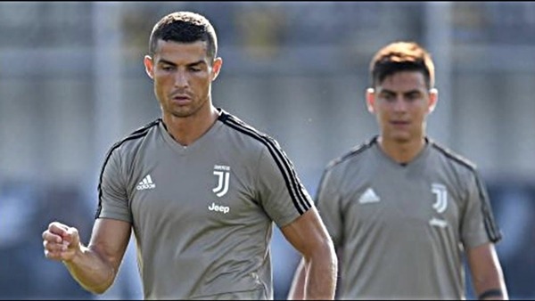 ronaldo training juve