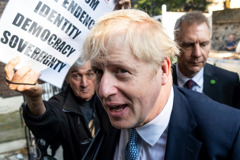 boris johnson wins race become britains next pm